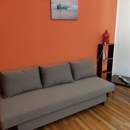 Laura House Apartment Napoli Bagian luar foto